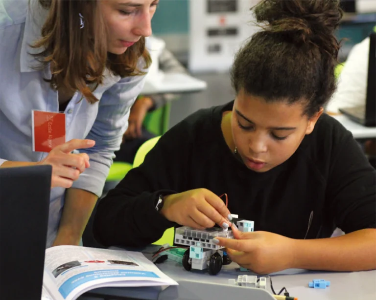 StemSolusi Edukasi Paket Intermediate